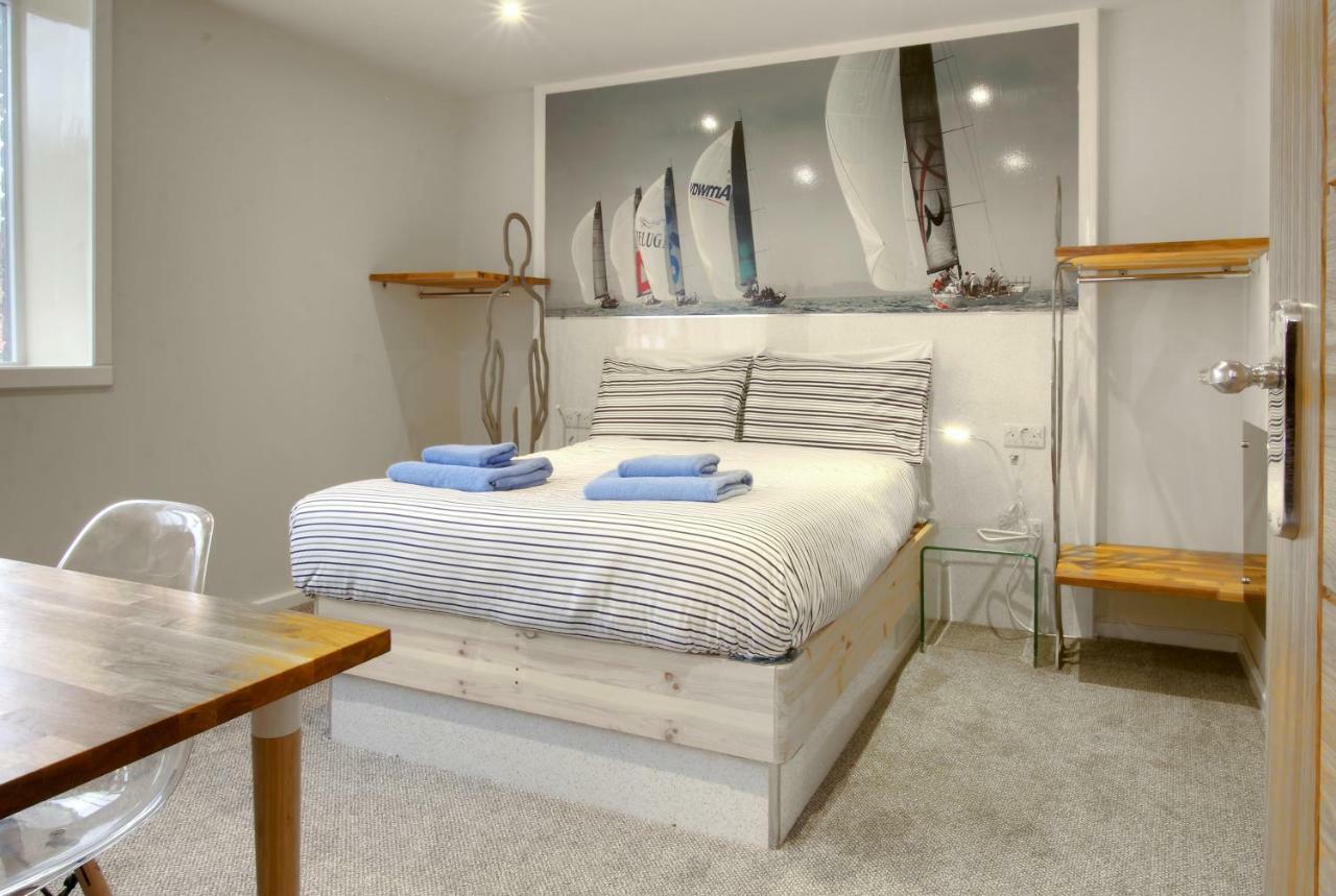 וויטבי Silver Street Suites מראה חיצוני תמונה