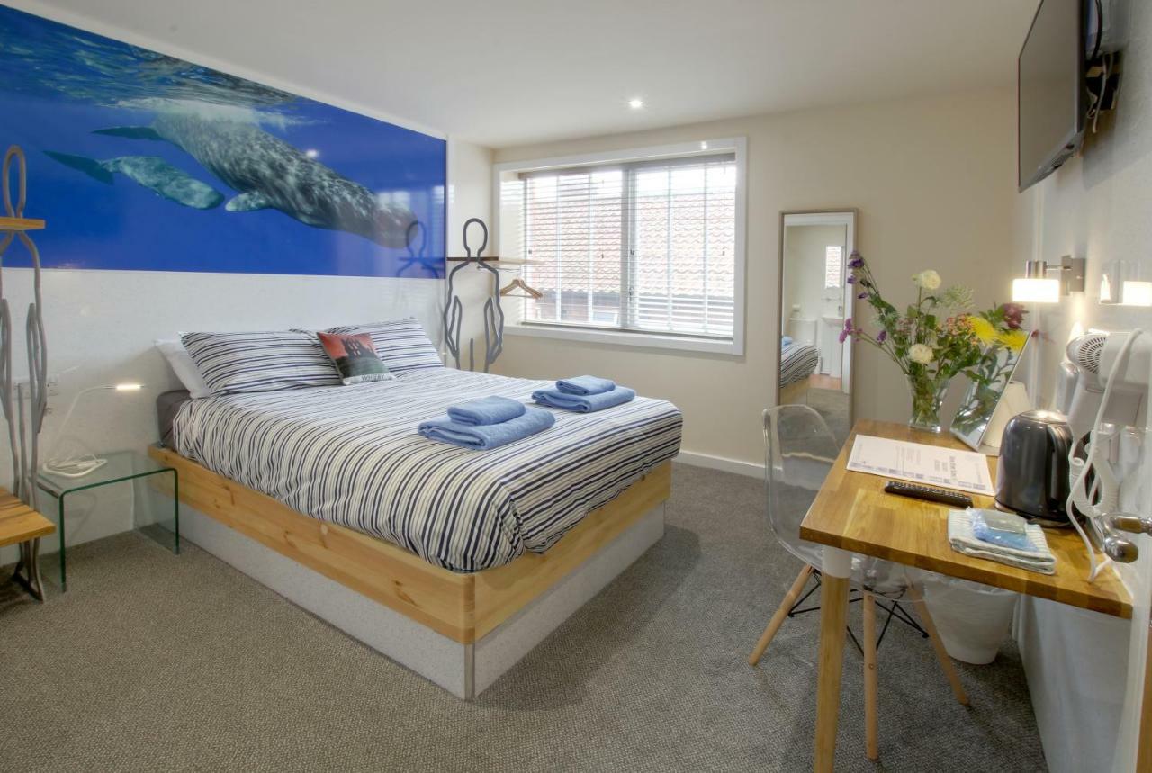 וויטבי Silver Street Suites מראה חיצוני תמונה