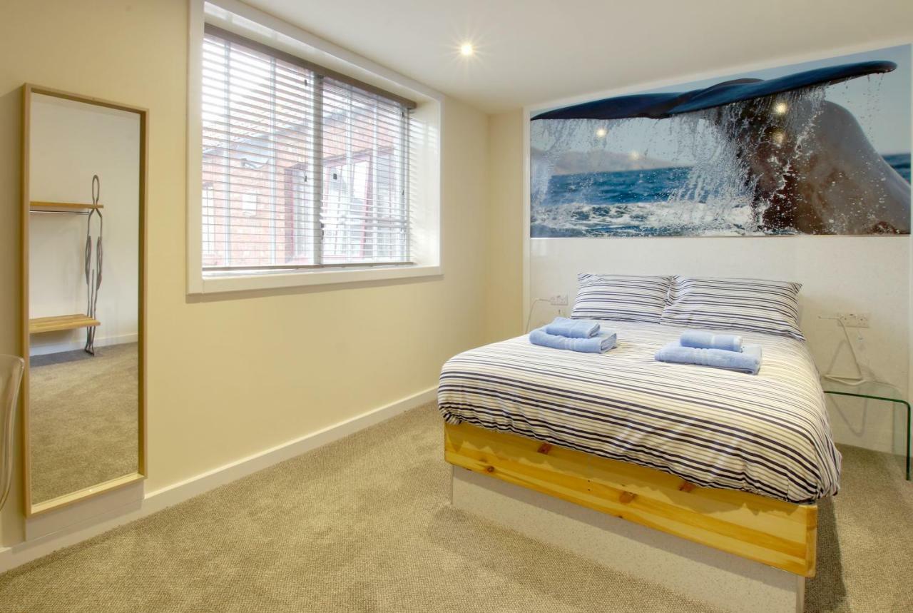 וויטבי Silver Street Suites מראה חיצוני תמונה